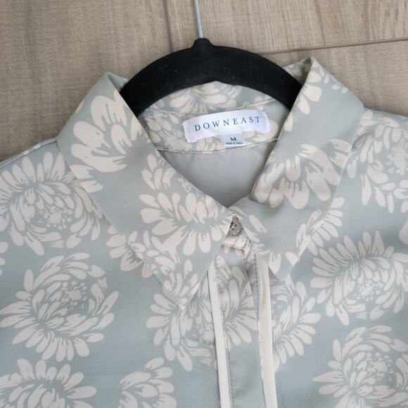 Downeast Collared Pleated Long Sleeve Button Floral Sage Green Dress Women Sz M - Picture 8 of 12